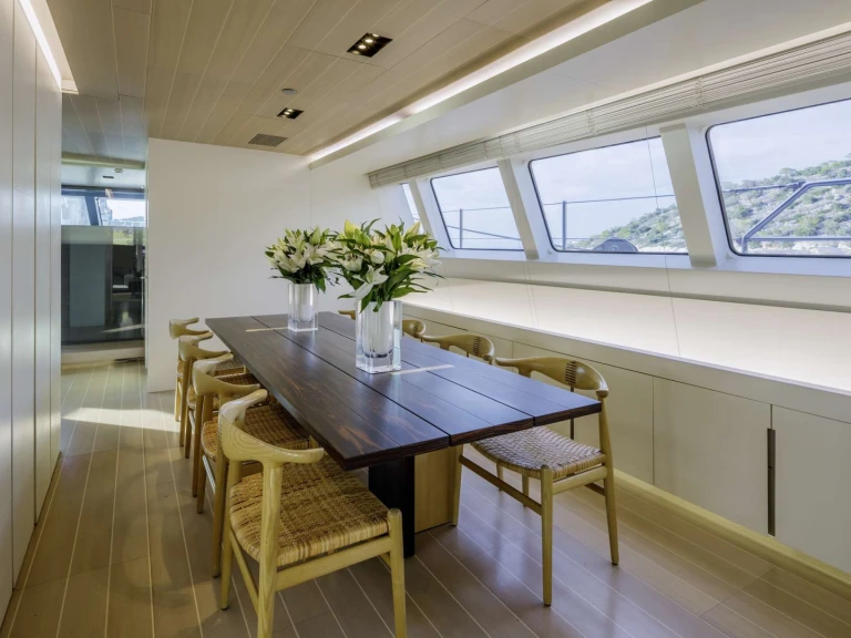 Noleggio Yacht di lusso con o senza skipper Perini Navi a Atene