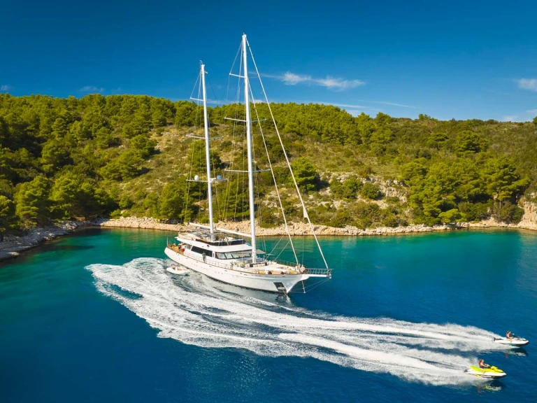 Noleggio Yacht di lusso a Spalato – Custom LADY GITA