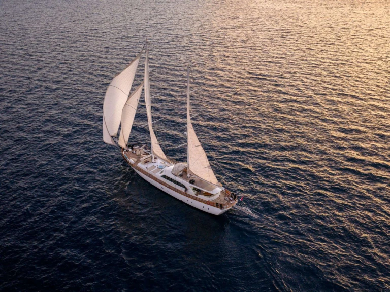 Noleggio Yacht di lusso con o senza skipper Custom a Sebenico