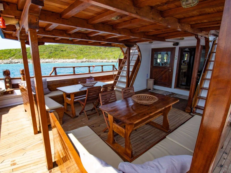 Noleggio Yacht di lusso a Lefkada (Isola) – Custom Gulet-Motor Sailor Aegeotissa II