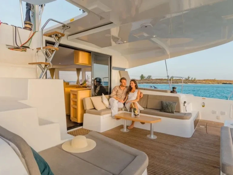 Noleggio Catamarano a Seget Donji – Lagoon Lagoon 42