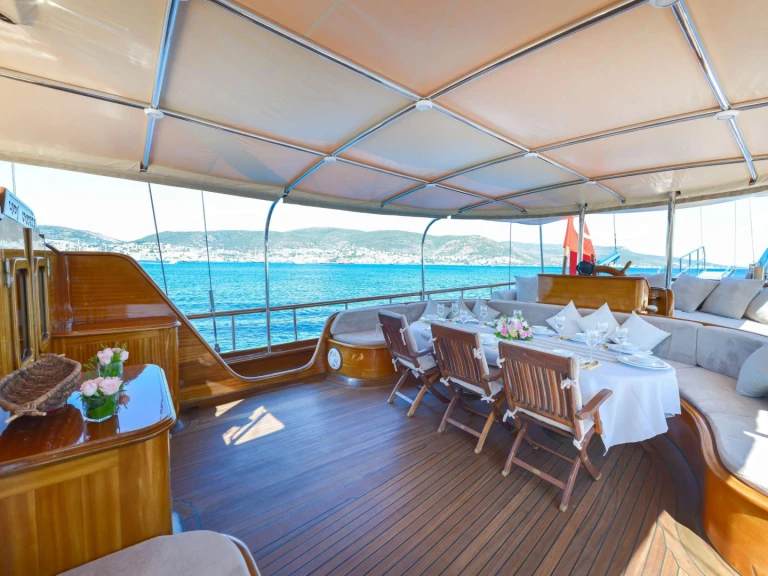 Noleggio Yacht di lusso con o senza skipper Custom a Bodrum