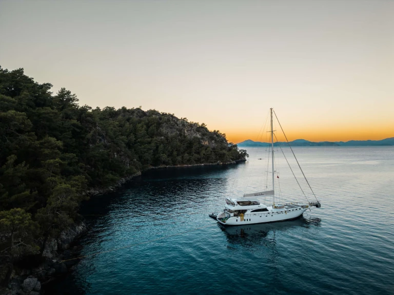 Noleggiare una Custom Belgin Sultan a Fethiye