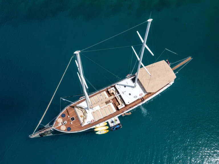 Noleggio Yacht di lusso con o senza skipper Custom a Croazia