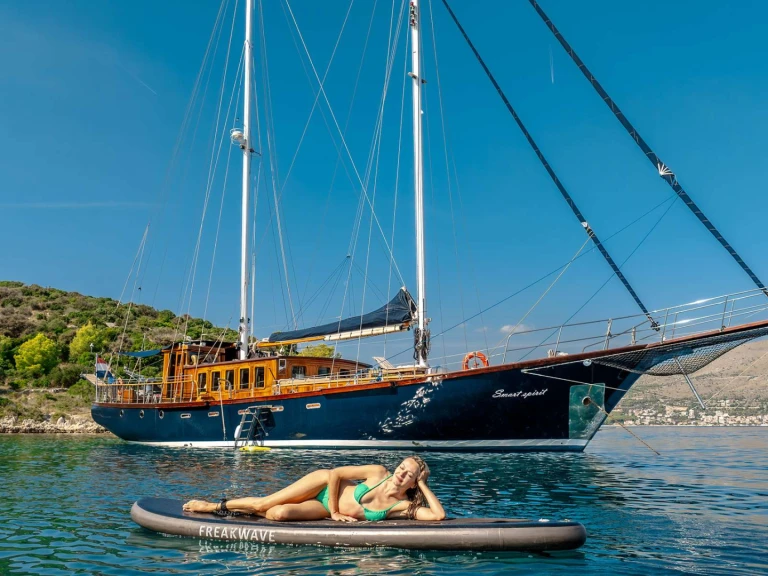 Custom Smart Spirit da affittare a  Trogir