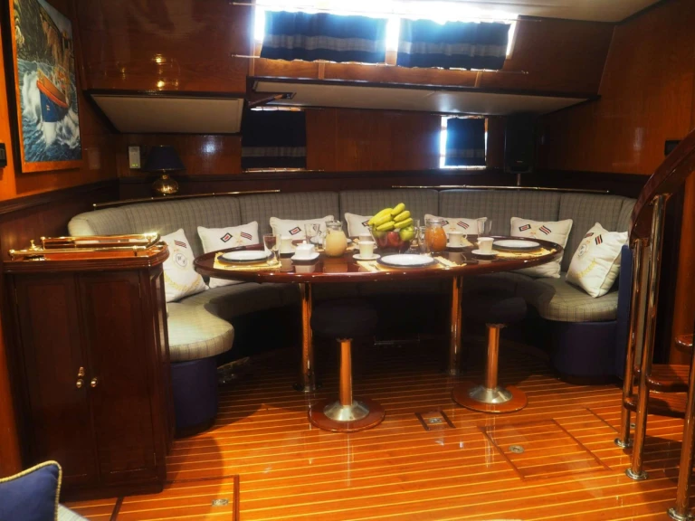 Noleggio Yacht di lusso con o senza skipper Brooke Marin a Atene