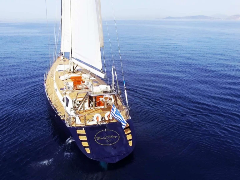 Noleggio Yacht di lusso Brooke Marin con patente nautica