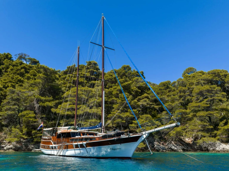 Noleggio a Spalato – Custom Eleganza su SamBoat
