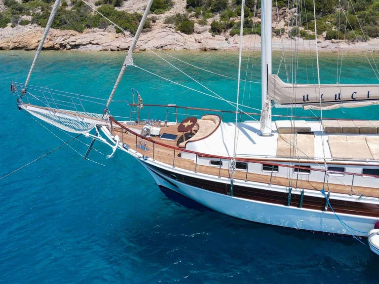 Noleggiare una Gulet ULUCINAR a Bodrum