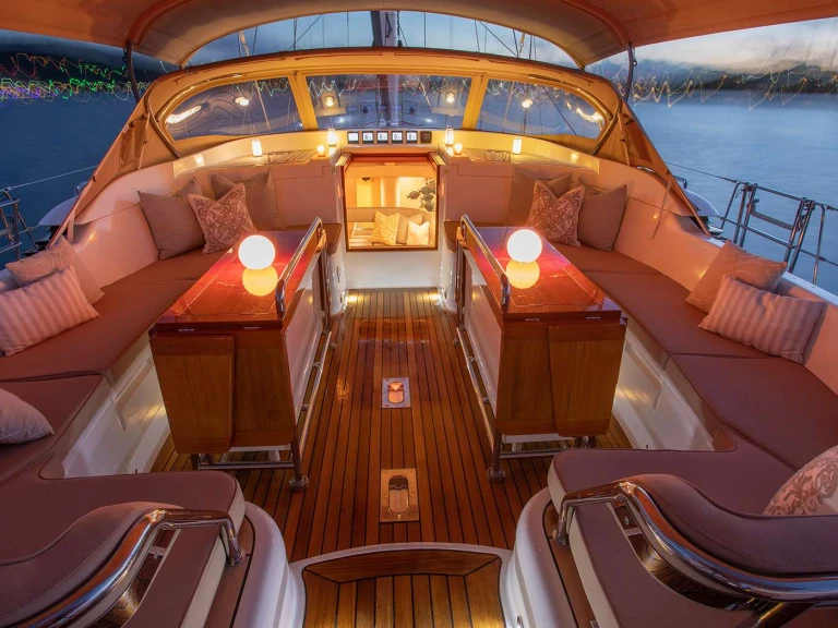 Noleggio barche Oyster Marine DAMA DE NOCHE a Caraibi su Samboat