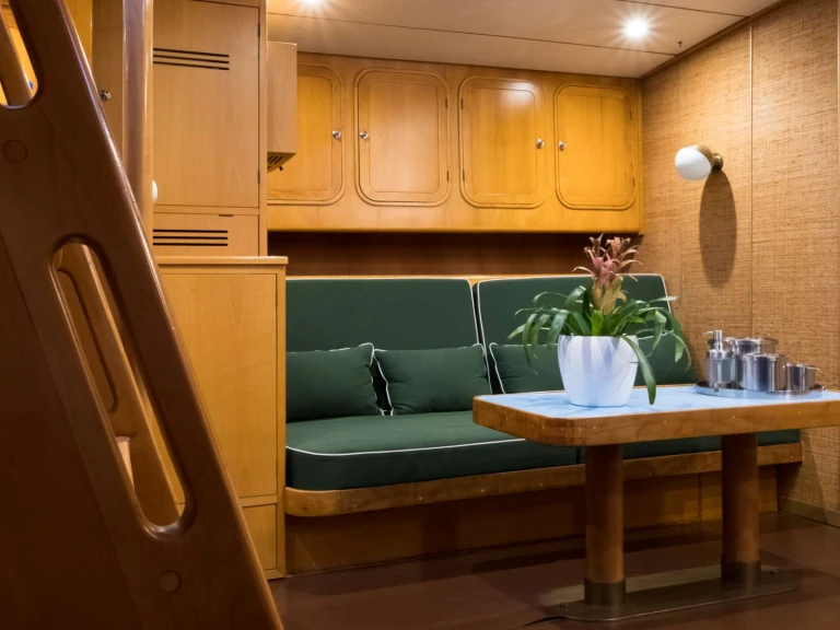 Noleggio Yacht di lusso  con patente nautica