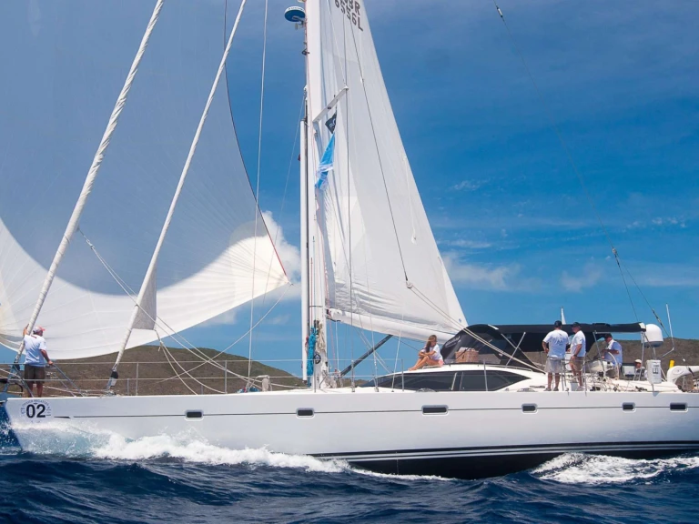 Yacht di lusso a noleggio a Newport al miglior prezzo
