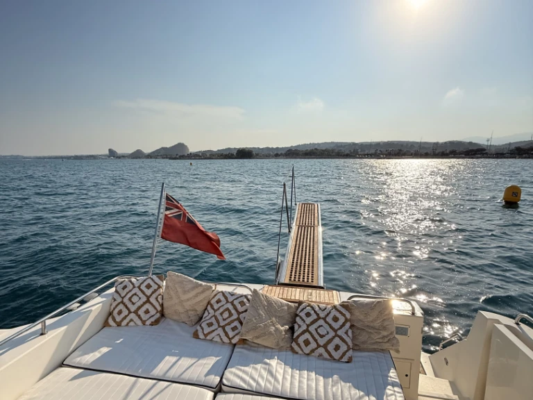 Noleggio Yacht di lusso con o senza skipper Princess a Antibes