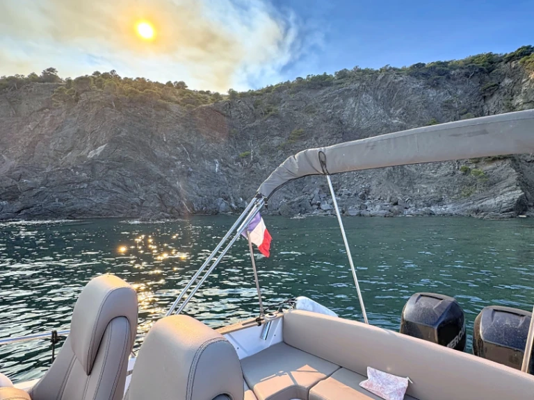 Noleggio Barca a motore con o senza skipper Jeanneau a Cerbère