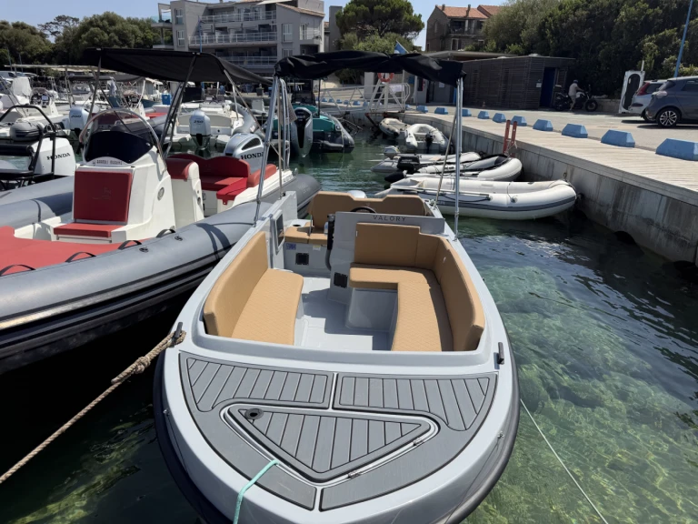 Valory 525 da affittare a  Porto Pollo
