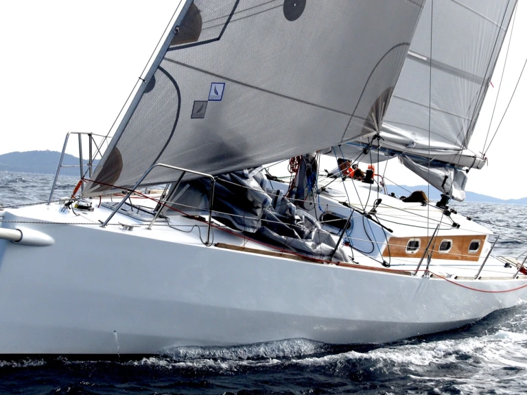 Noleggio barche Bepox Classic 38 a Marsiglia su Samboat