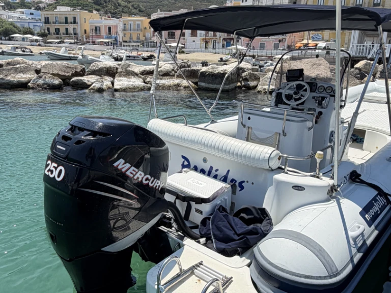 Nuova Jolly King 750 da affittare a  Terracina