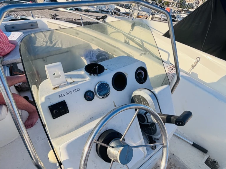 Noleggio a Cannes – Sessa Marine Key Largo 16 su SamBoat
