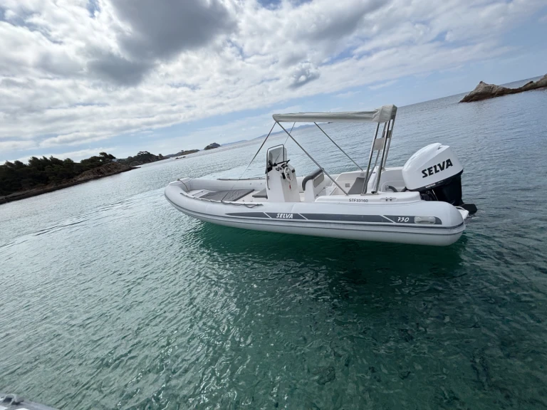 Joker Boat Joker Boat 630 da affittare a  Hyères