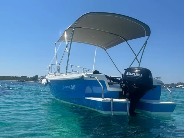Noleggio barche Fortis 505 a Okrug Gornji su Samboat