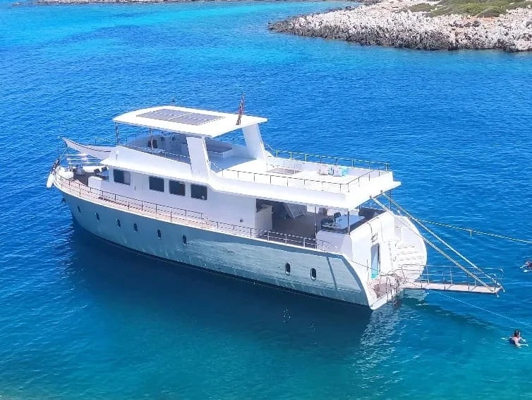 Noleggio Barca a motore con o senza skipper Custom Made a Marmaris