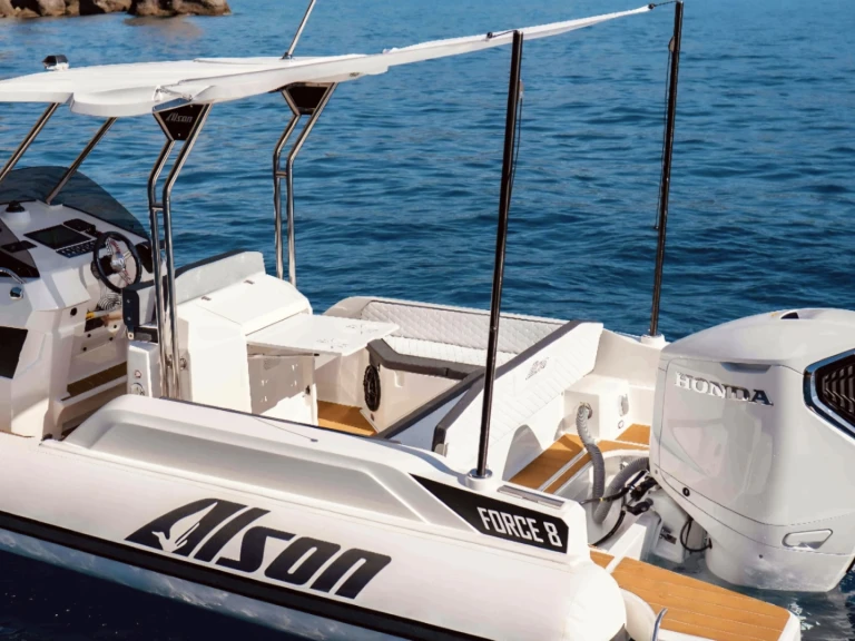 Noleggio a La Maddalena – Alson Force 8 su SamBoat