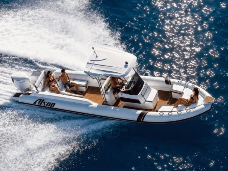 Noleggio Gommone a La Maddalena – Alson Force 8