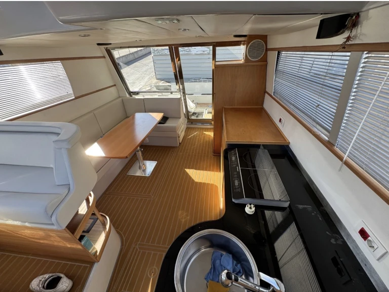 Noleggio barche Golfo Aranci Port economico Ferretti 39