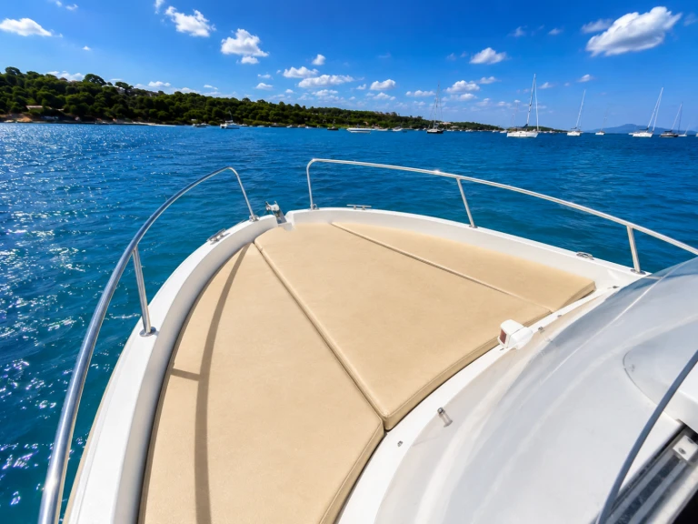 Noleggio barche Jeanneau Cap Camarat 555 WA a Mandelieu-la-Napoule su Samboat