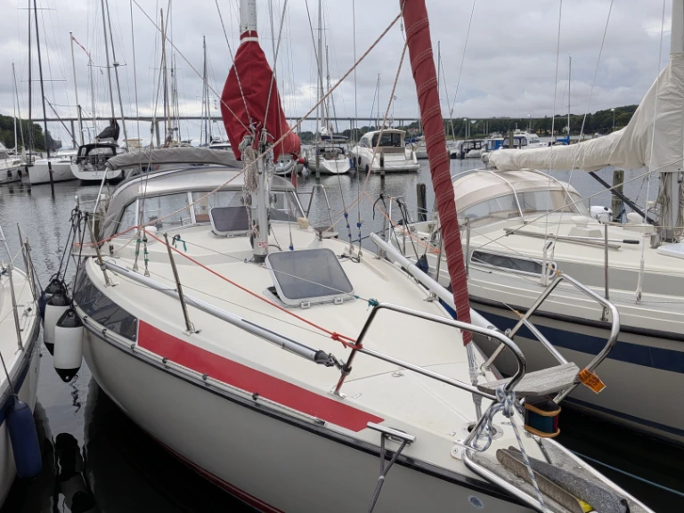 Noleggio Barca a vela Maxi con patente nautica