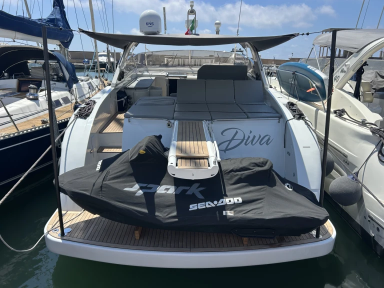 Noleggio barche Nettuno economico Rizzardi 50 Top Line