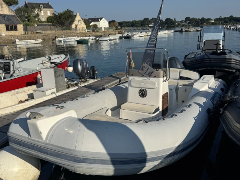 Noleggio barche Capelli Tempest 650 Open a Baden su Samboat