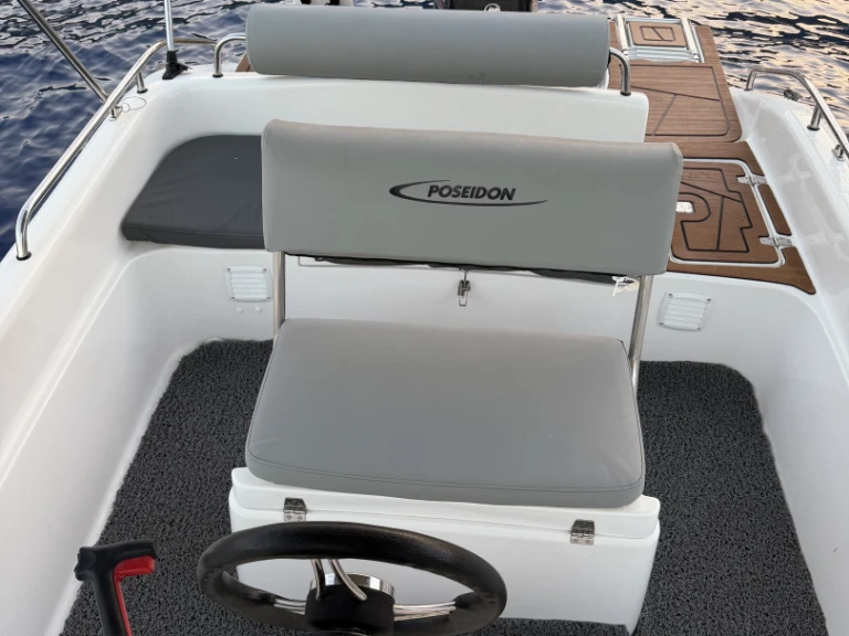 Noleggio a Pantánassa – Poseidon Blue Water 185 su SamBoat