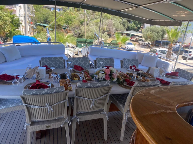 Noleggiare una Custom Made Custom made a Marmaris