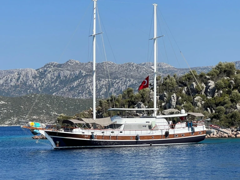 Noleggiare una Custom Made Custom made a Marmaris
