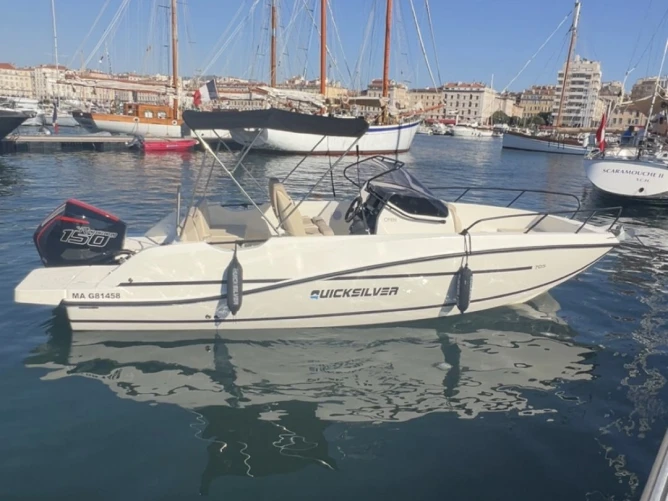 Quicksilver Quicksilver 705 Cruiser da affittare a  Marsiglia