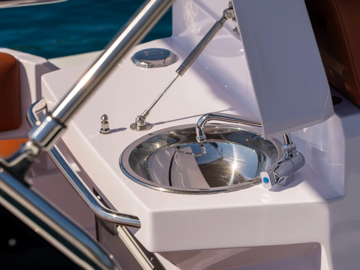 Italboats Stinger 24 gt da affittare a  Skiathos