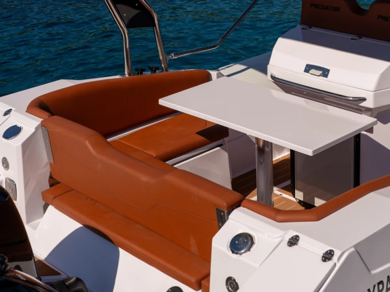 Noleggiare una Italboats Predator 700 a Skiathos