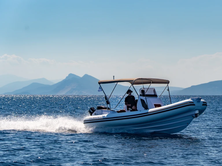 Noleggio Gommone Italboats con patente nautica