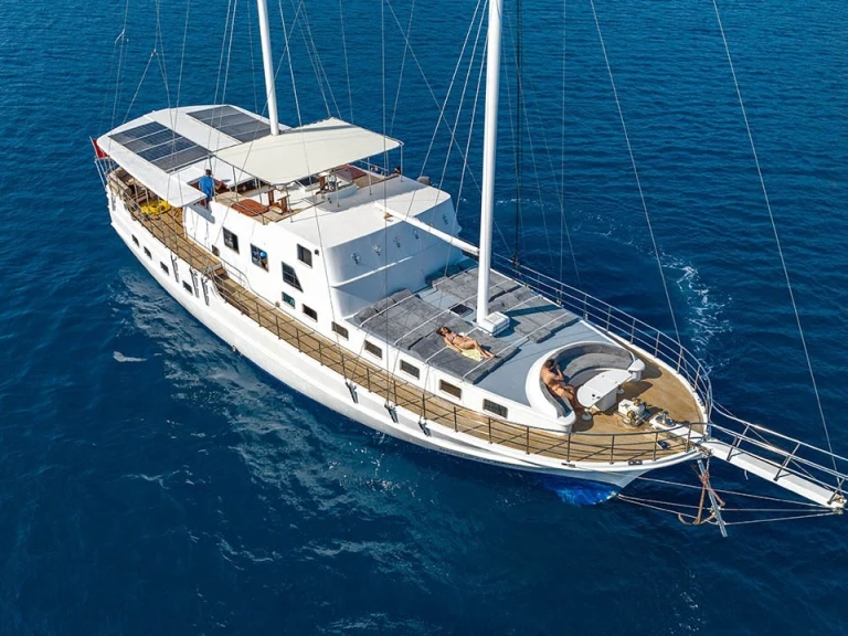 Noleggio Barca a vela con o senza skipper Custom Made a Marmaris