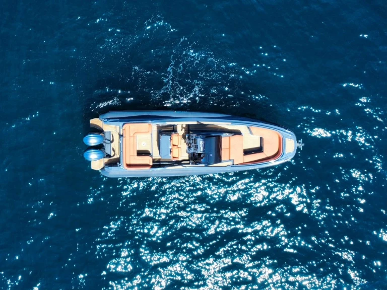 Noleggio barche Zar 95 sl a Napoli su Samboat