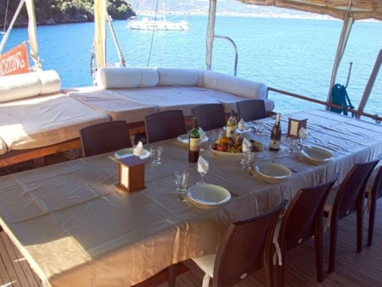 Noleggiare una Custom Made Custom made a Fethiye
