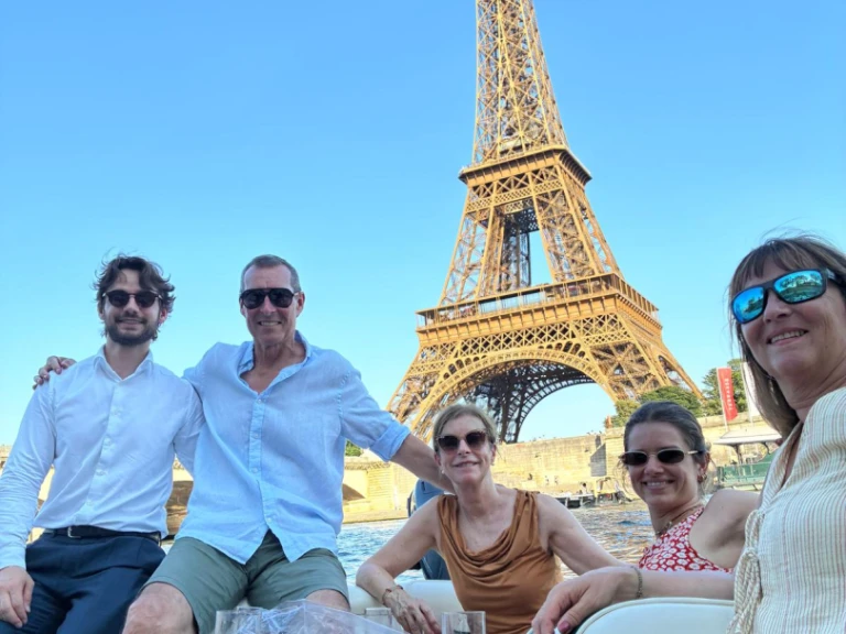 Noleggio barche Paris economico Mercruser