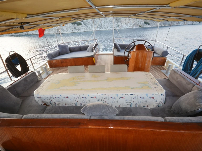 Noleggiare una Custom Made Custom made a Marmaris