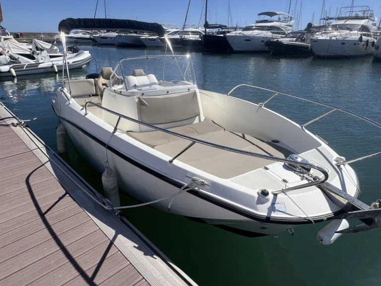Noleggio Barca a motore a Marsiglia – Quicksilver Activ 675 Open