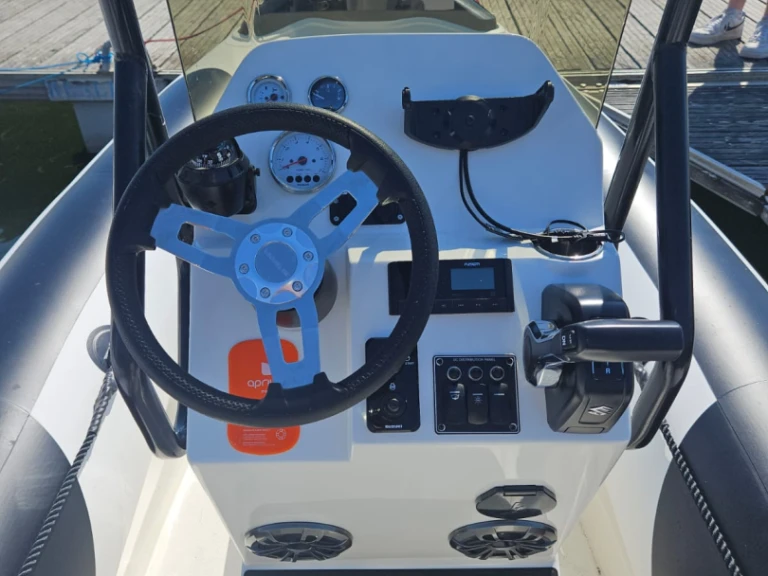 Noleggio Gommone con o senza skipper 3D Tender a Pornichet