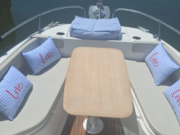 Noleggio barche Mandelieu-la-Napoule economico Flyer 8 SPACEdeck