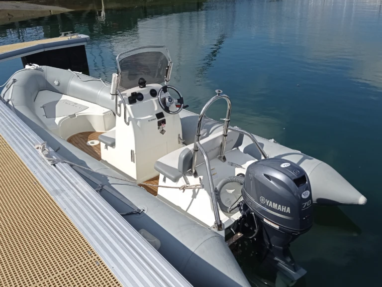 Bombard Sunrider 550 da affittare a  La Forêt-Fouesnant