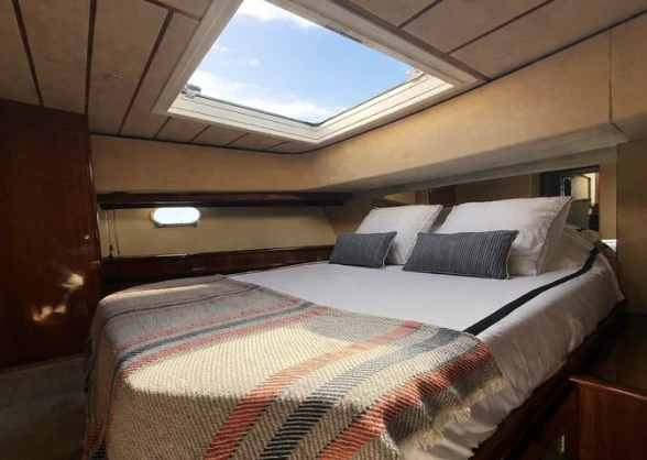Ferretti Ferretti 680 da affittare a  Puerto Banús