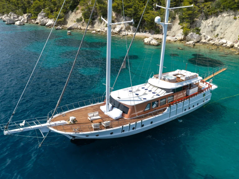 Noleggio Barca a vela con o senza skipper Custom Made a Kaštel Stari